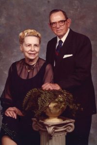 Lee;s parents