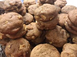 Old-Fashioned Apple Cookies